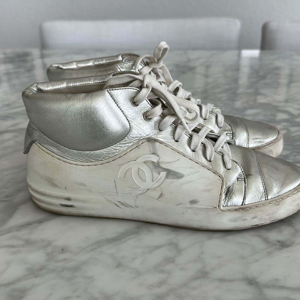 Chanel high top sneaker